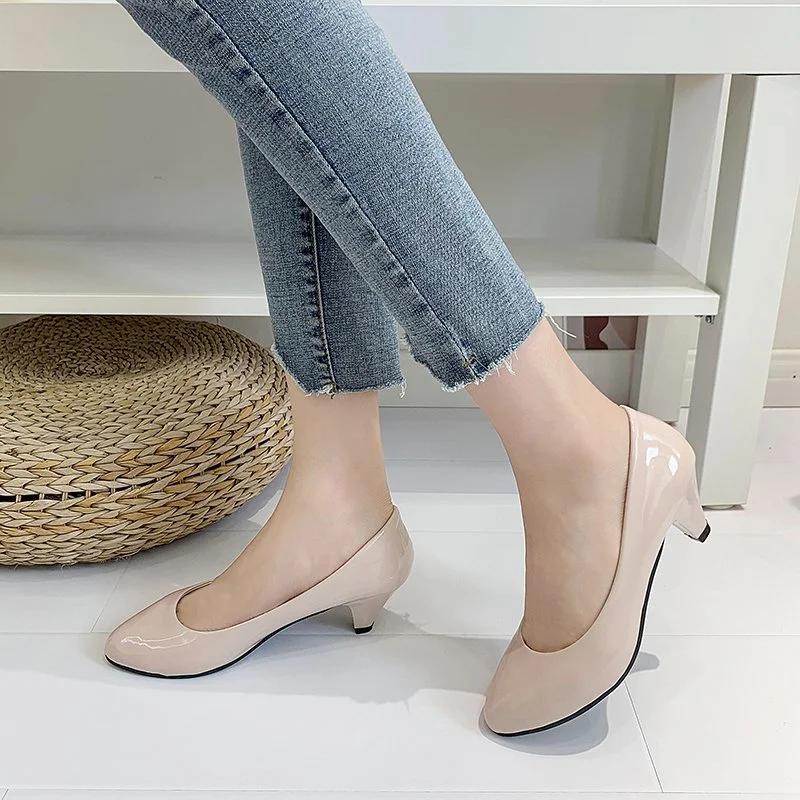 Qengg Large Size Women's High Heels European and American Fashion Sexy Thick with Single Shoes Size 41 42 43 Heels Women