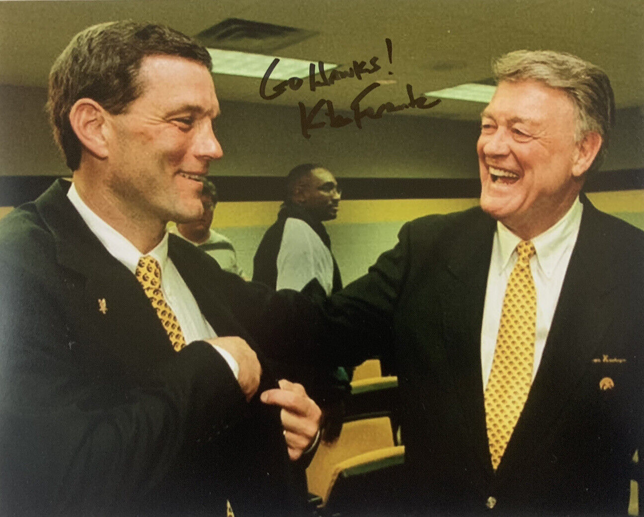 KIRK FERENTZ HAND SIGNED 8x10 Photo Poster painting IOWA HAWKEYES FOOTBALL COACH AUTOGRAPH COA