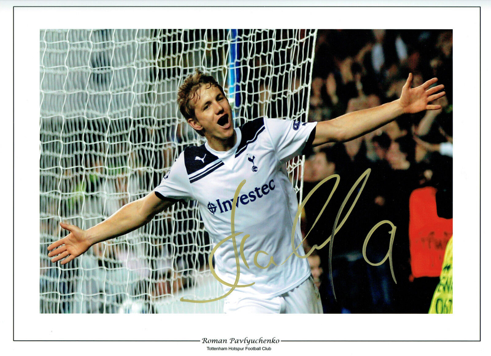 Roman PAVLYUCHENKO SIGNED Autograph 16x12 Tottenham Photo Poster painting AFTAL COA