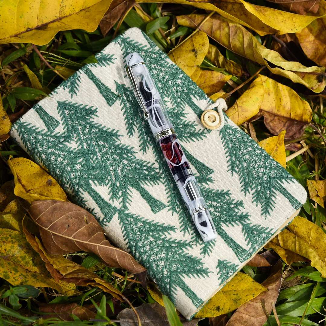 TIANZI T01 Piston-filling Fountain Pen in White & Journal Book
