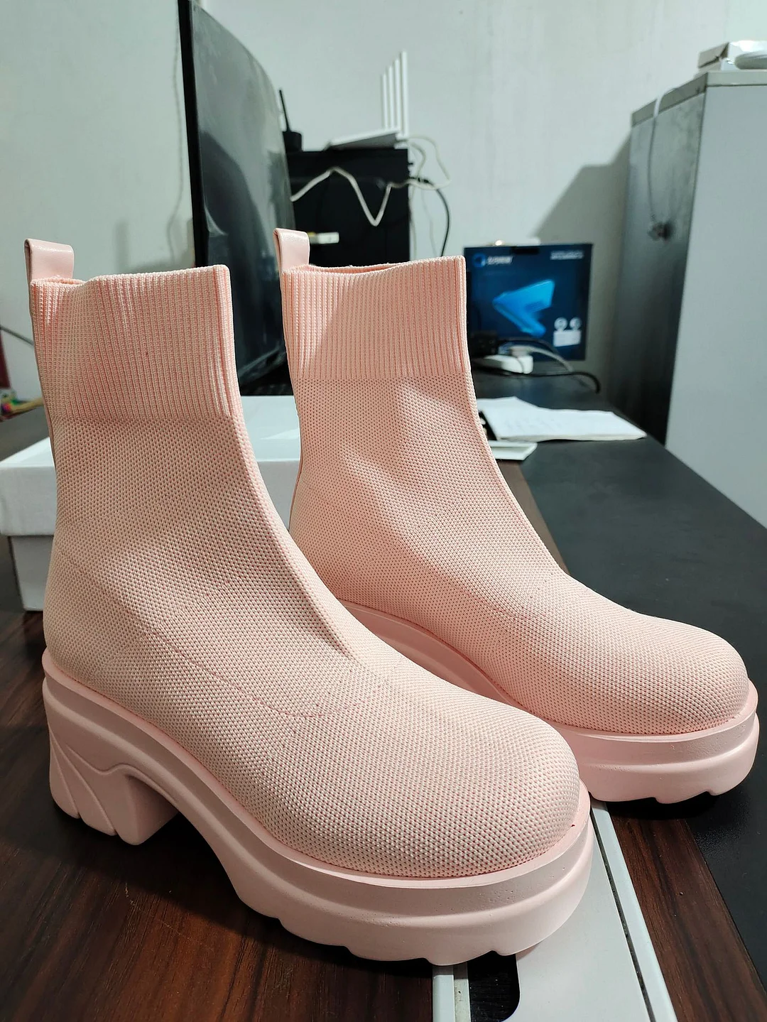 Qengg Autumn and Winter New Polyurethane Sponge Cake Thick-soled Socks Boots Women's Fashion Flying Knitted Socks Elastic Ankle Boots
