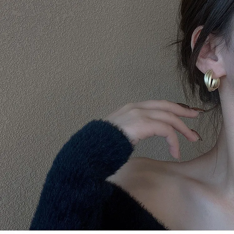 Elegant French Twist Hoop Earrings for Women Minimalist Design