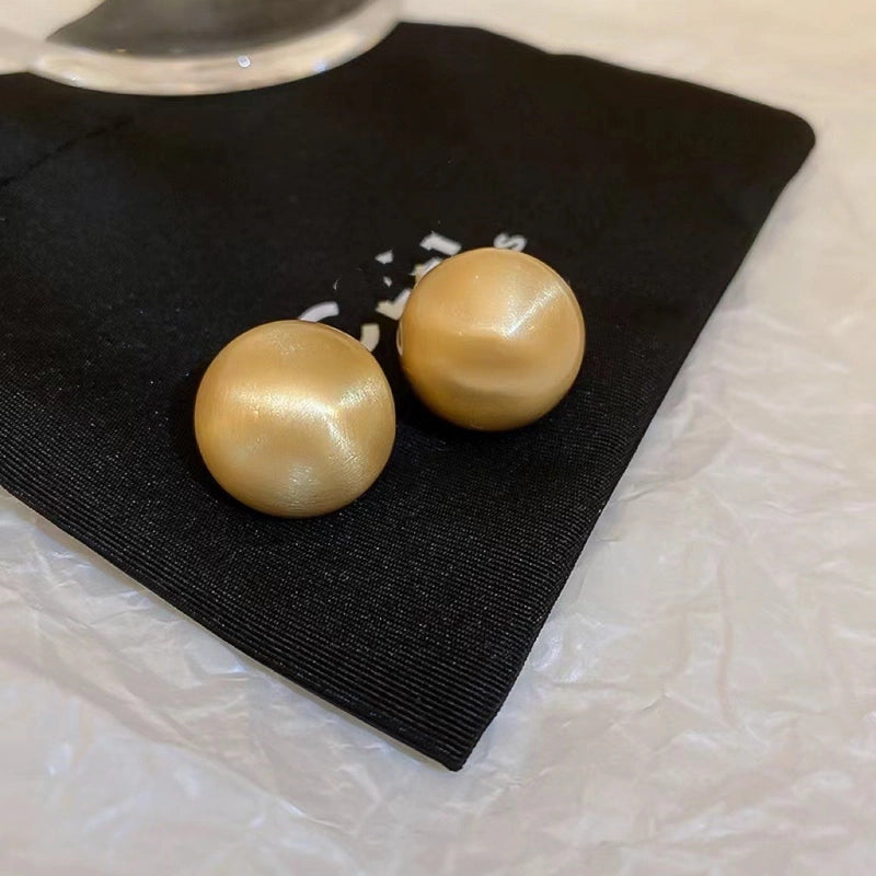 Silver Needle  Exaggerated Lovely Earrings Light Luxury High-grade Niche Earrings Fashion Metal Temperament Earrings For Women