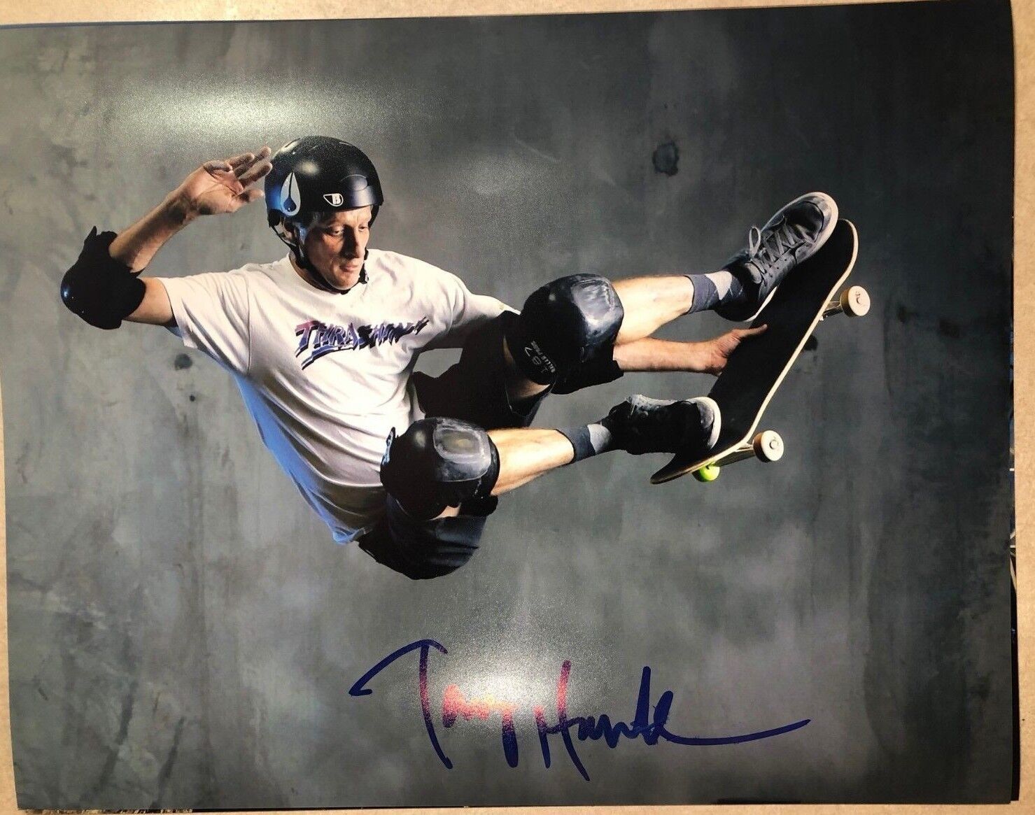 Skate Legend TONY HAWK Signed 11x14 Photo Poster painting