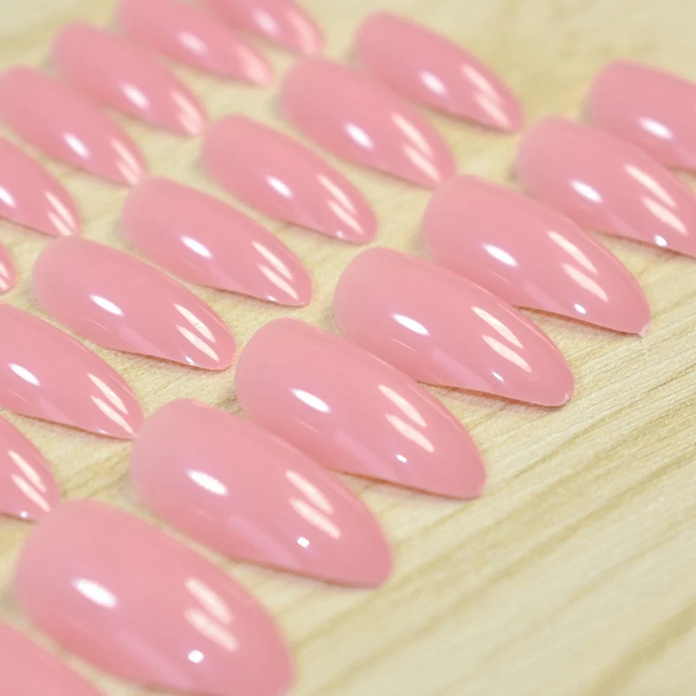 Dusty Cedar Fashion Stiletto False Nails Pointed Sharp Candy Red Fake Nails for daily wear On the Nail Tree 24pcs-Nail Inspo