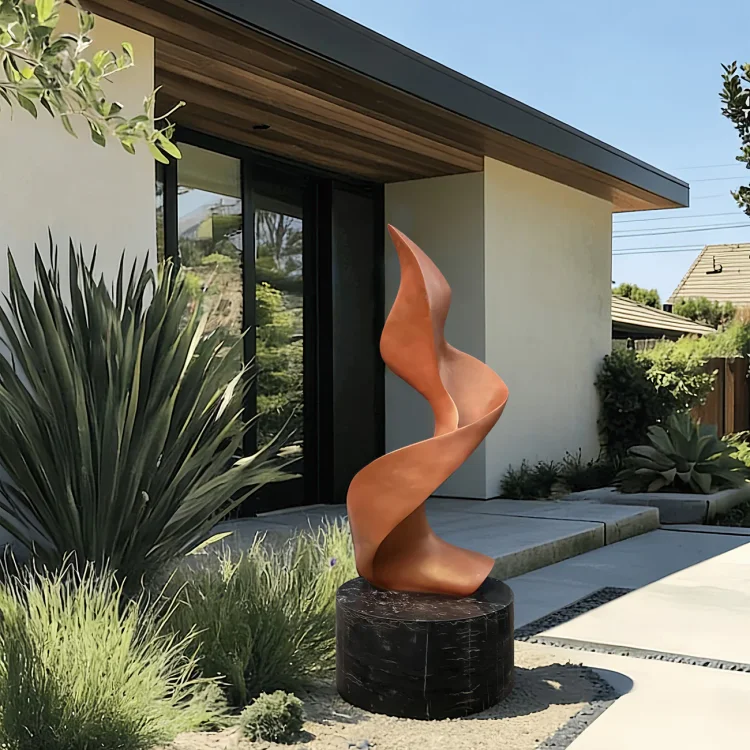 Celestial Fold Bronze Abstract Sculpture &ndash; Contemporary Elegance for Interior & Exterior Spaces