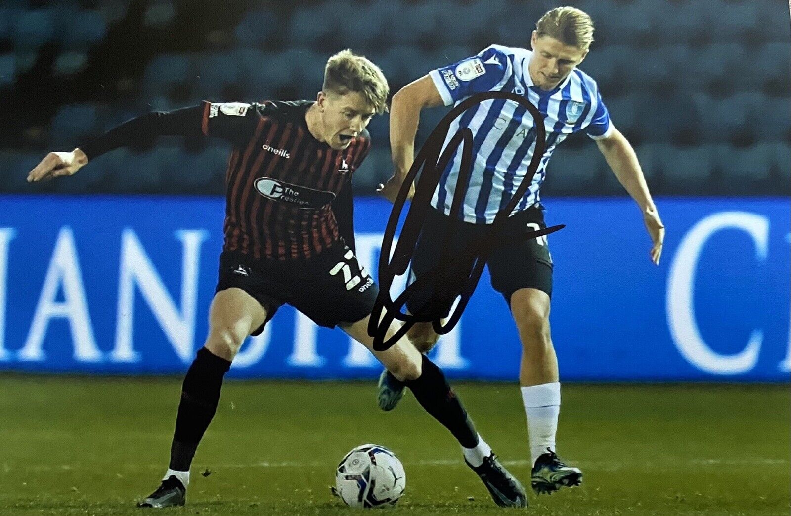 Tom Crawford Genuine Hand Signed Hartlepool United 6X4 Photo Poster painting