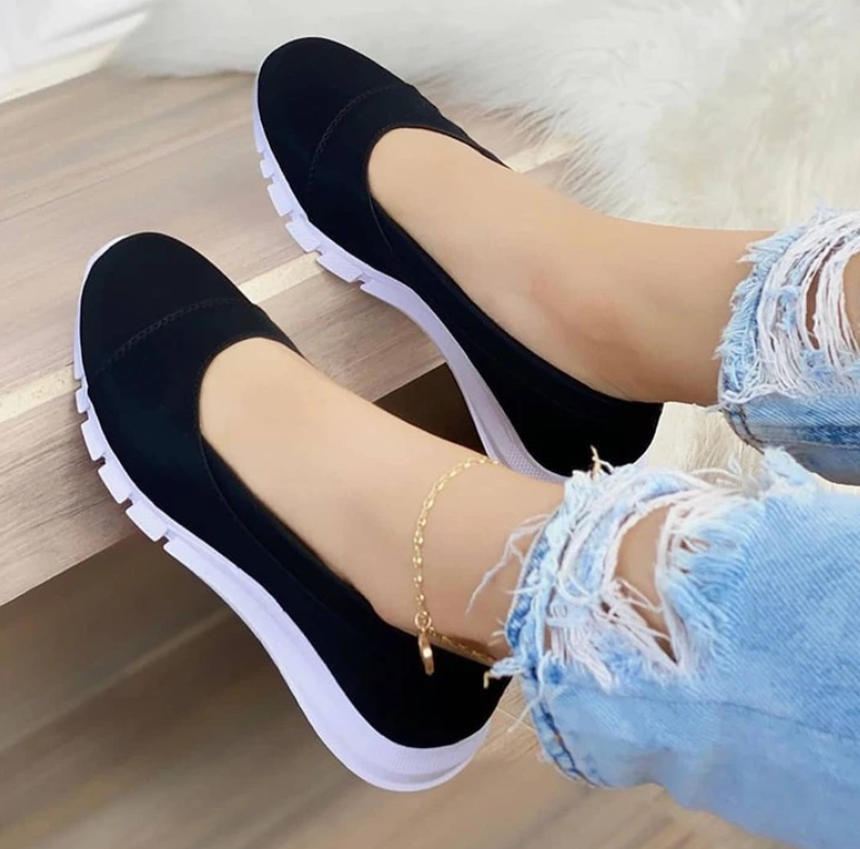 Ladies Handmade Solid Color Women Shoes Classic Casual Flat Heel Shoes Comfortable Non-slip Fashion Sneakers