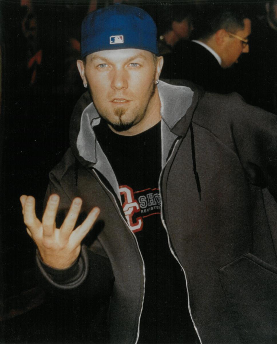 Fred Durst Unsigned Glossy 8x10 Photo Poster painting US#382