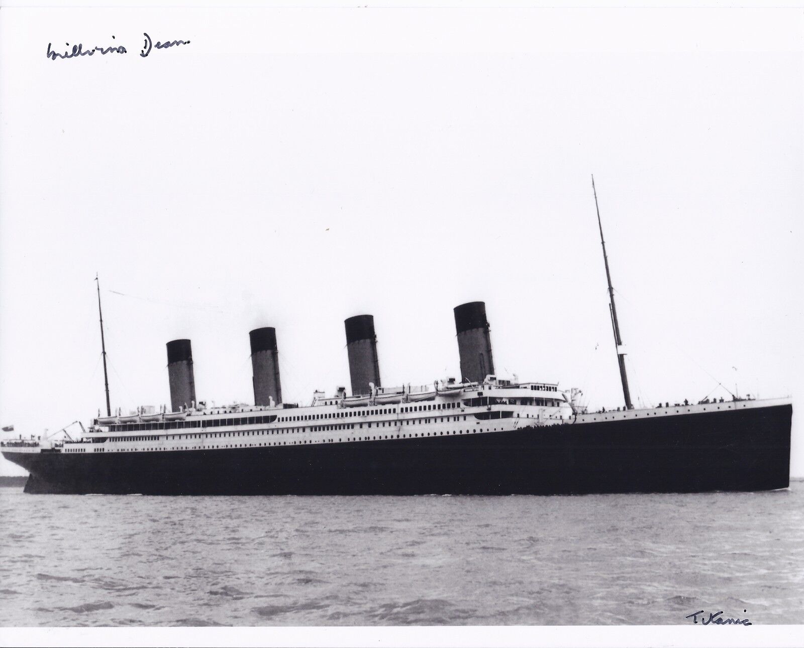 MILLVINA DEAN SIGNED RMS TITANIC 8x10 Photo Poster painting 9 - UACC & AFTAL RD AUTOGRAPH