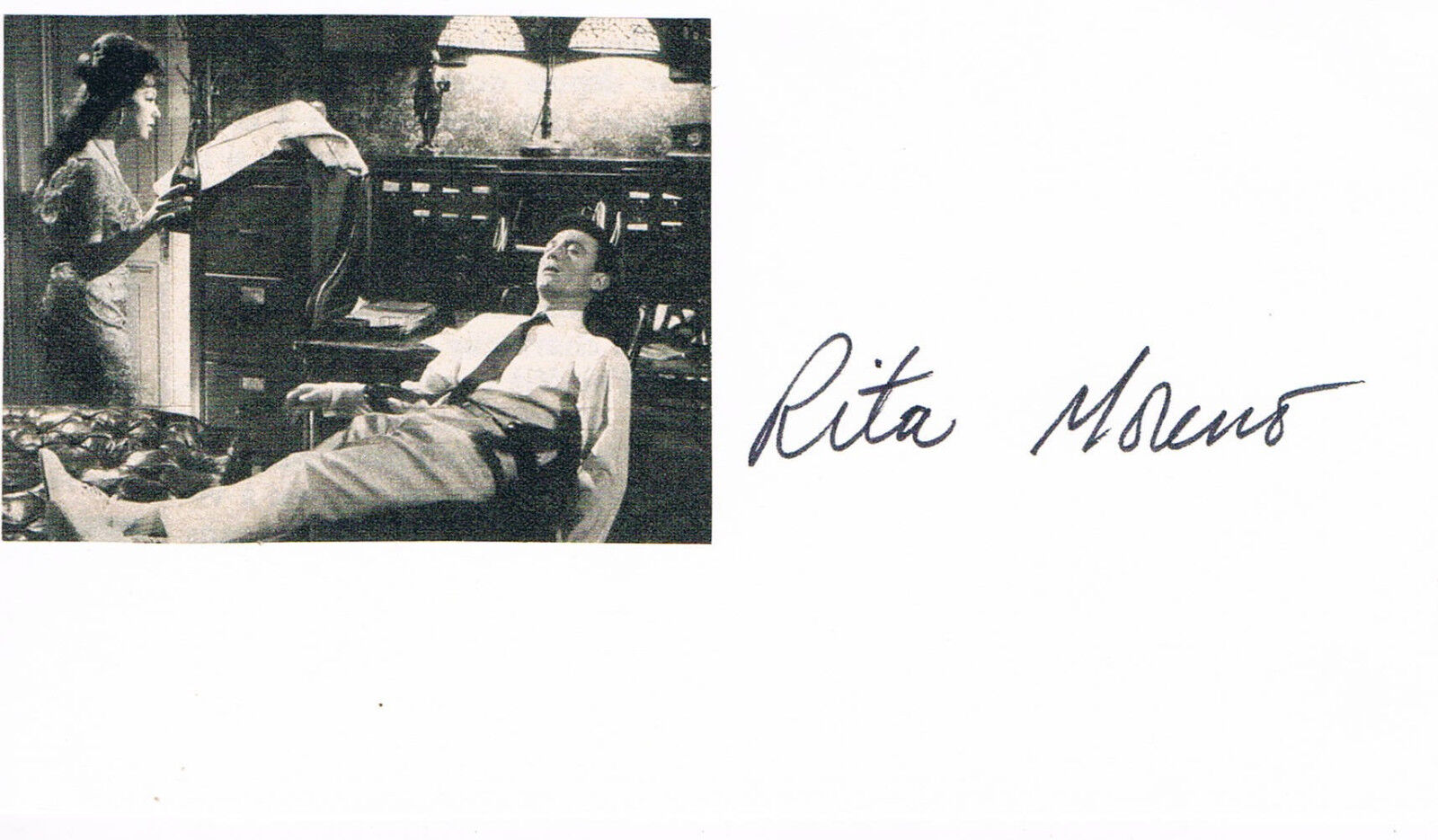 Rita Moreno 1931- genuine autograph signed 3x6