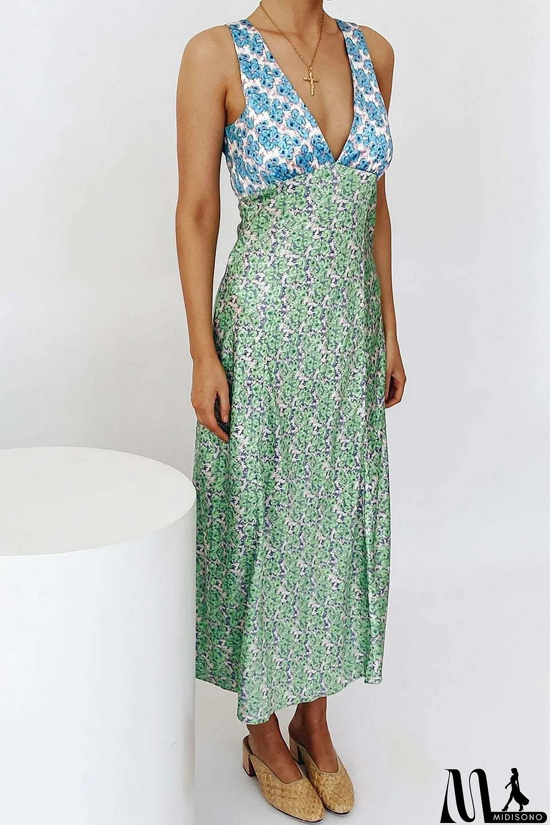 MidiSono - Contrast V Neck Floral Print Tie-back Dress