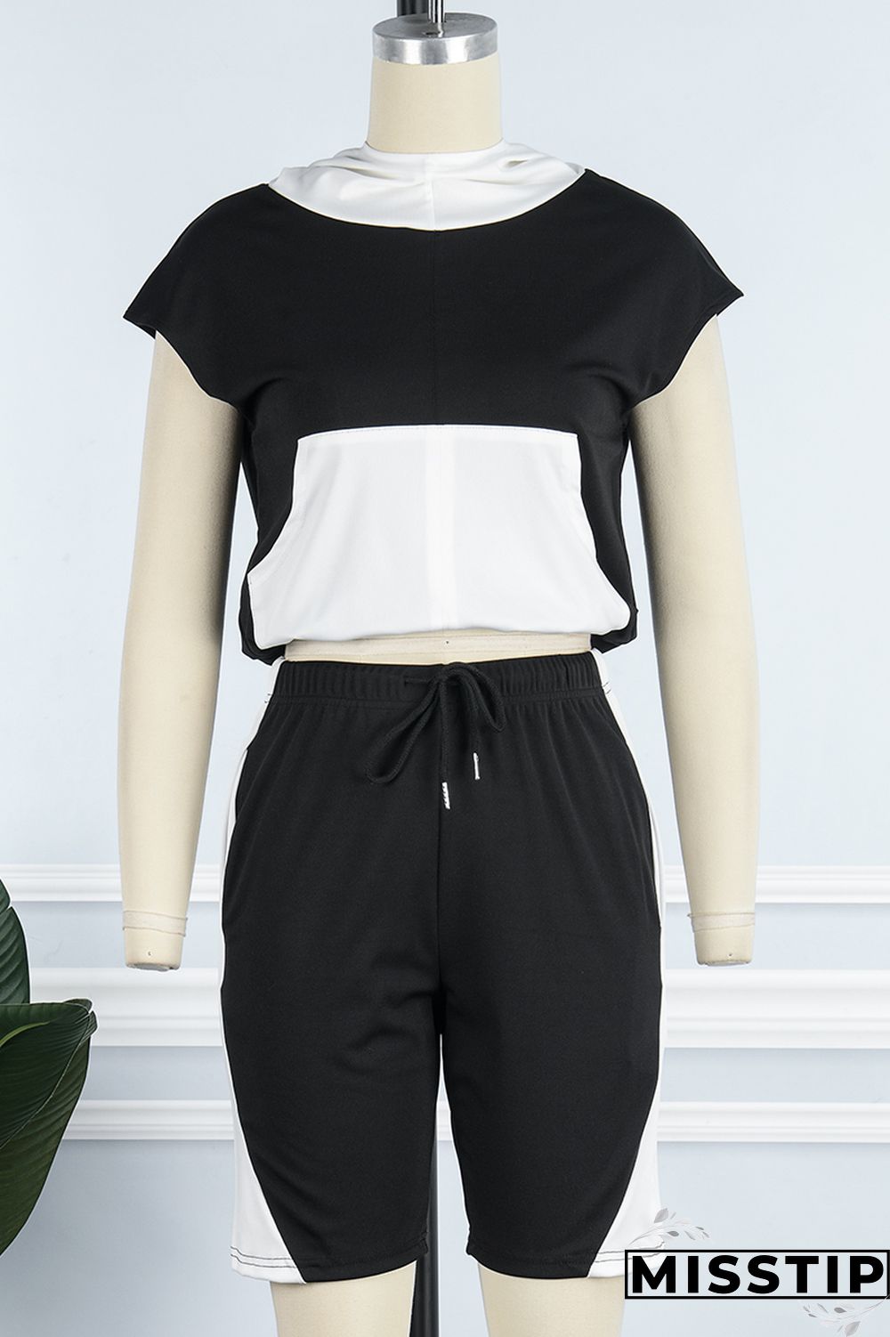 Green Casual Solid Patchwork Contrast Hooded Collar Short Sleeve Two Pieces
