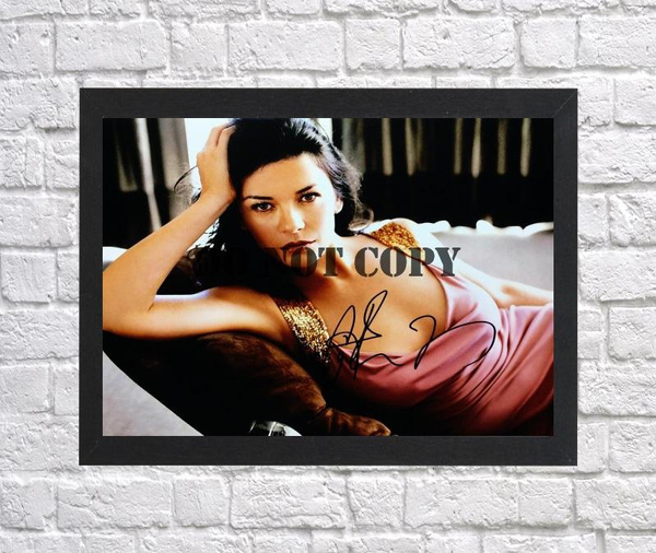 Catherine Zeta-Jones Autographed Signed Print Photo Poster painting Poster 4 A4 8.3x11.7
