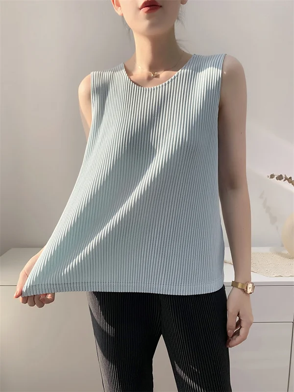 Casual Sleeveless Pleated Solid Color Round-Neck Vest Top