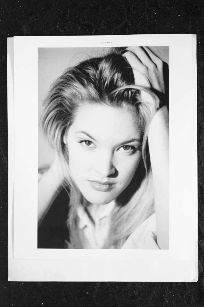 Bridgette Wilson - 8x10 Headshot Photo Poster painting w/ Resume - I Know What You Did...