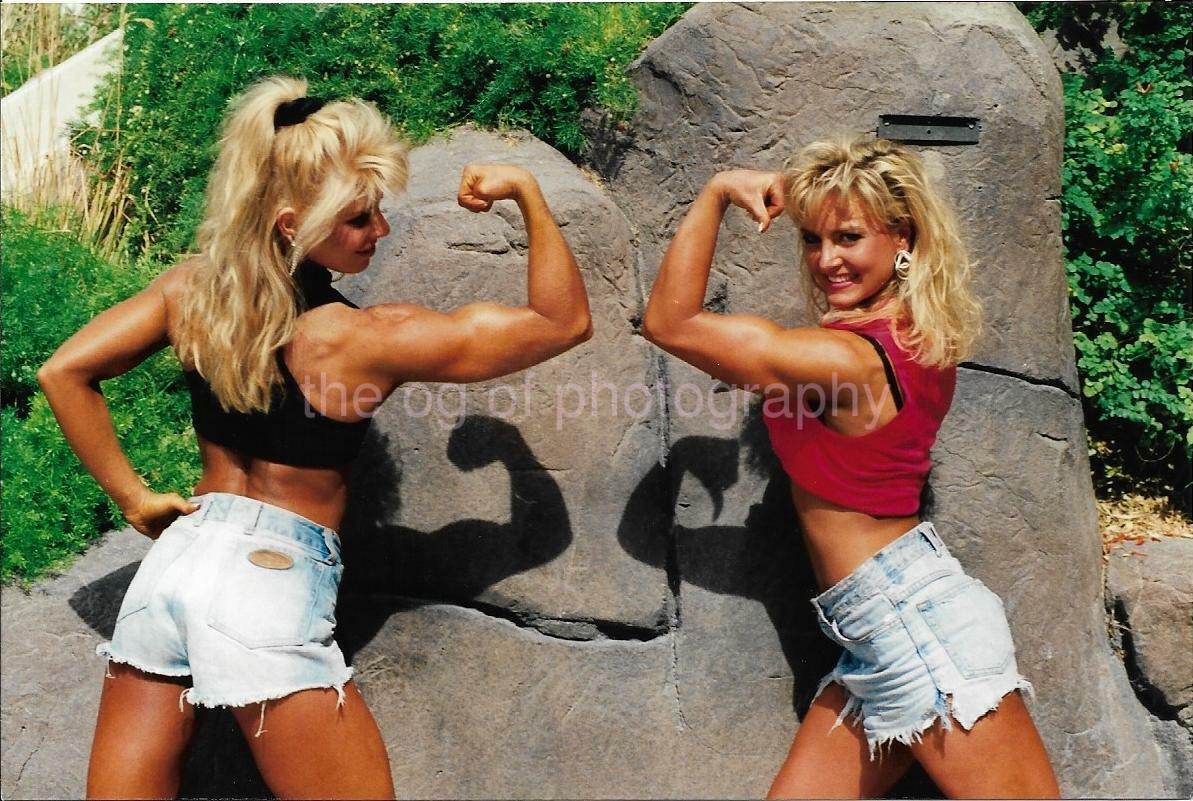 80's 90′s Fitness Models FOUND Photo Poster painting Color MUSCLE Pretty Women EN 16 5 D