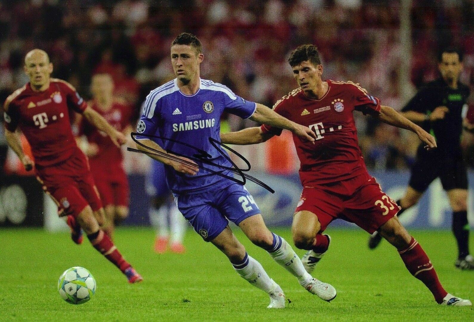 Gary Cahill Signed 12X8 Photo Poster painting Genuine CHELSEA F.C Munich 2012 AFTAL COA (1807)