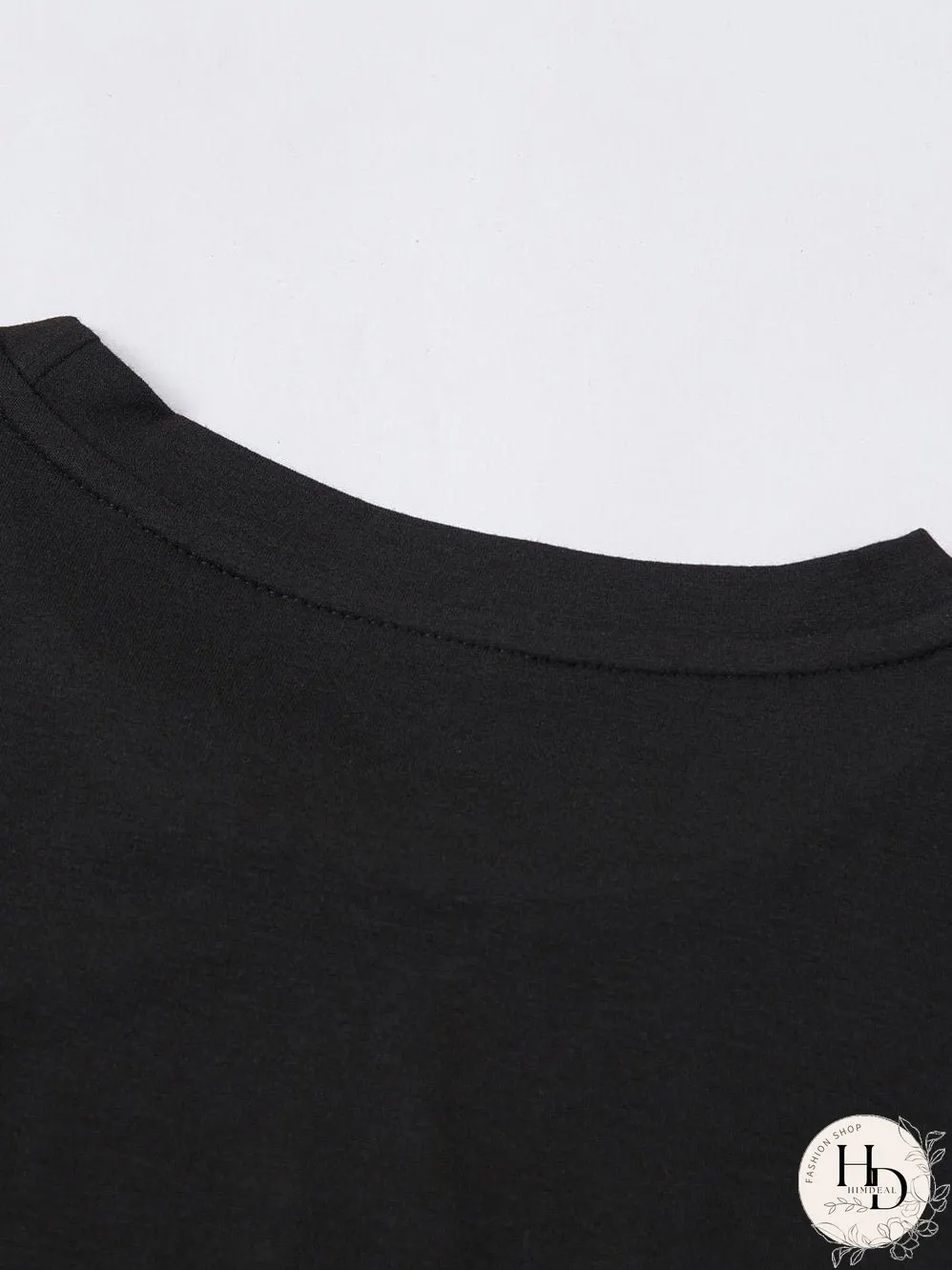 Chic Black Round Neck Short Sleeve Tee