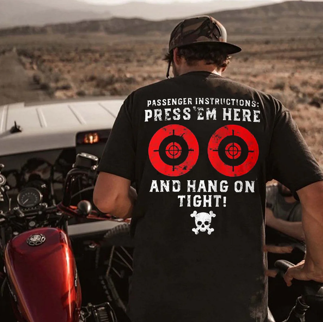 PASSENGER INSTRUCTIONS PRESS'EM HERE AND HANG ON TIGHT Print Men's T-shirt