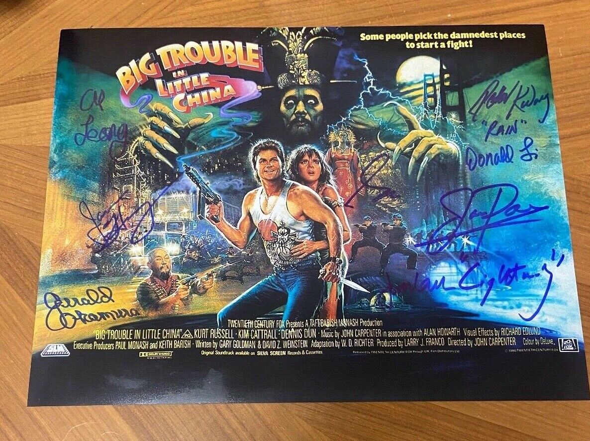 * BIG TROUBLE IN LITTLE CHINA * signed 11x14 Photo Poster painting *HONG, PAX, KWONG +5 * COA 2