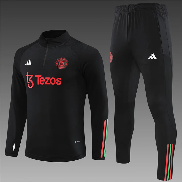 2023-24 Manchester United black half-zip training jersey