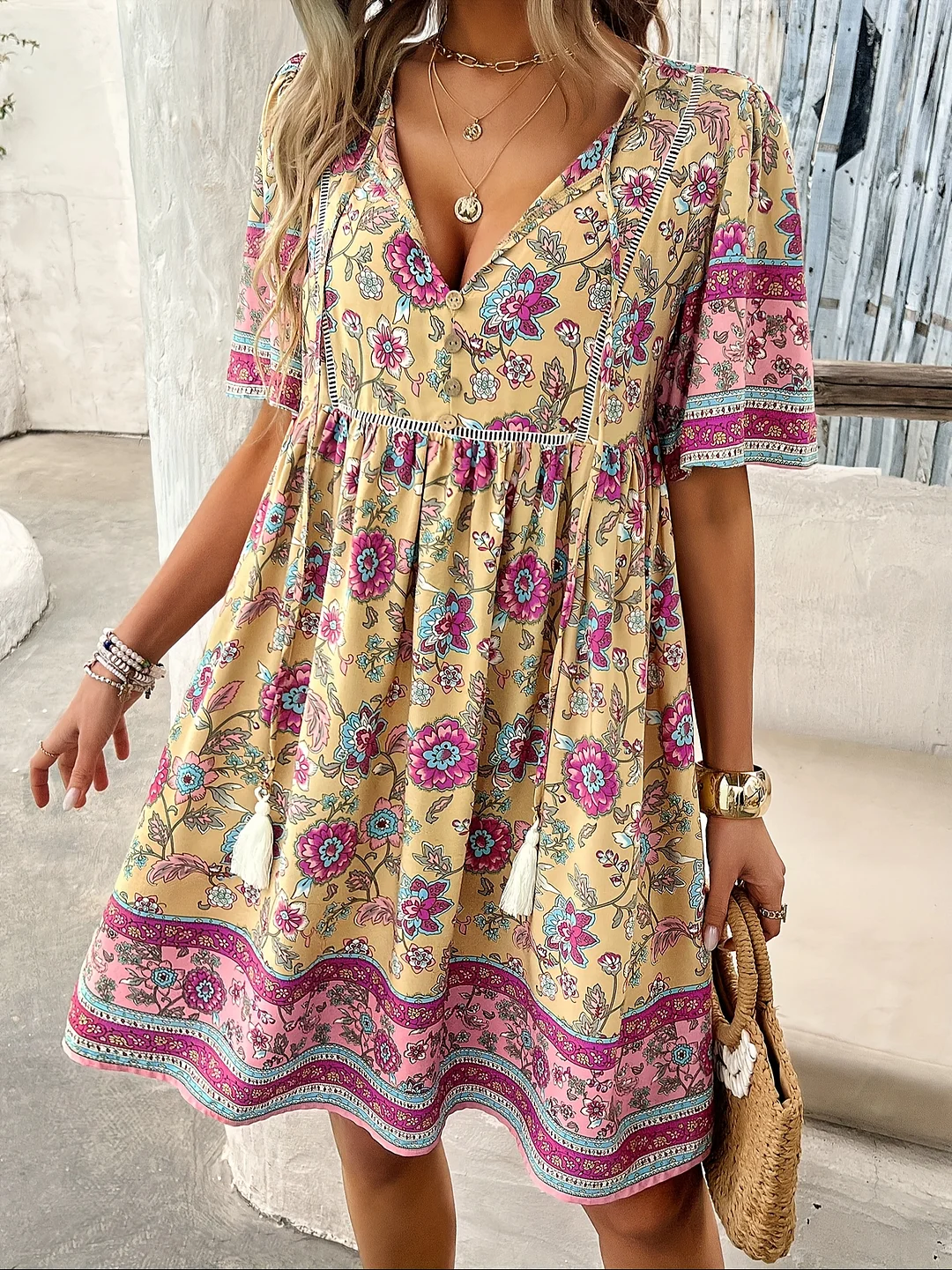 Zaful Women's Bohemian Party & Vacation Dress - Deep V-Neck Floral Maximi Dress, Fluffy High Waist, Flowy A-Line Party, Beach Wedding Formal Event - Machine Washable Women's Formal & Casual Outfit, Fitted Waist, Summer Fashion, Tassel Details | IFYHOME