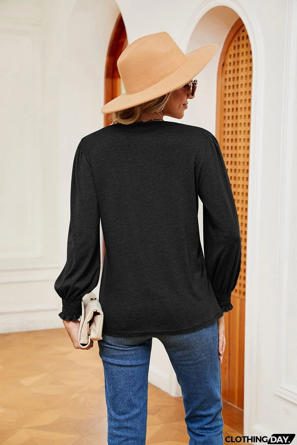 Contrast V-Neck Long Sleeve Top
