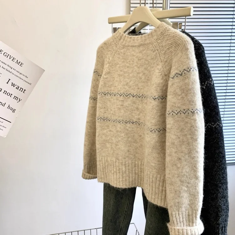 Athvotar Athvotar Horn Buckle Sweater Cardigan Women's Autumn And Winter Korean Loose Lazy Wind Embroidered Jakore Knitwear Coat