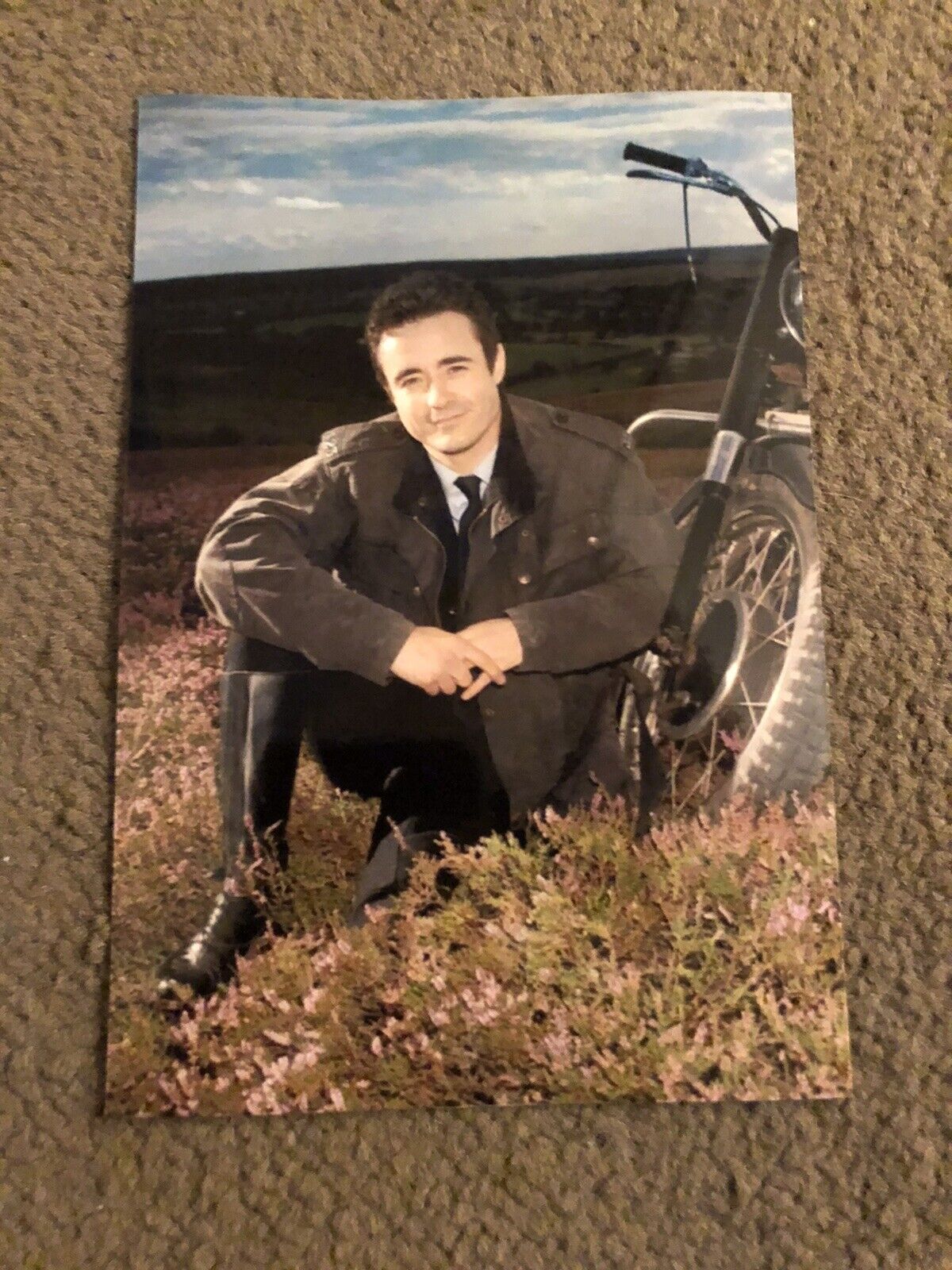 JOE MCFADDEN (HEARTBEAT) UNSIGNED Photo Poster painting- 6x4”