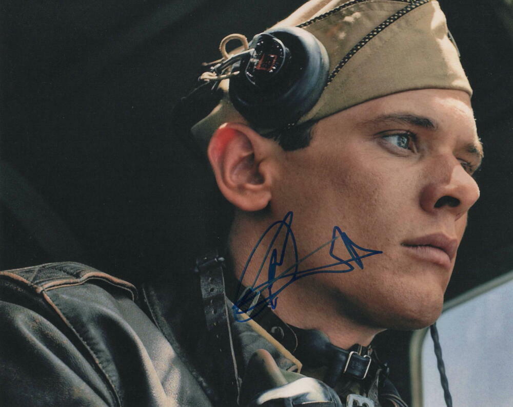 JACK O'CONNELL SIGNED AUTOGRAPH 8X10 Photo Poster painting - UNBROKEN, STARRED UP, GODLESS STUD
