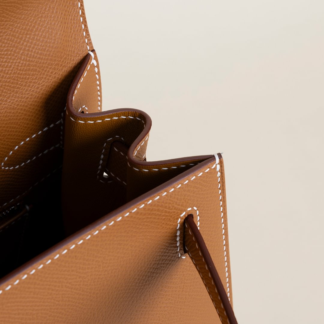 Kelly28 Epsom CC37 Gold PHW