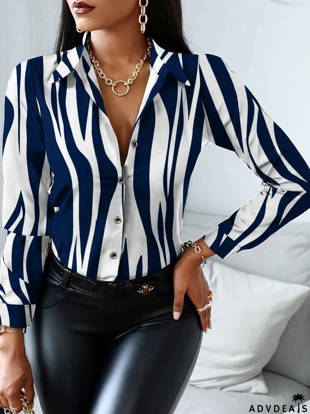 Women Long Sleeve V-neck Stitching Shirt