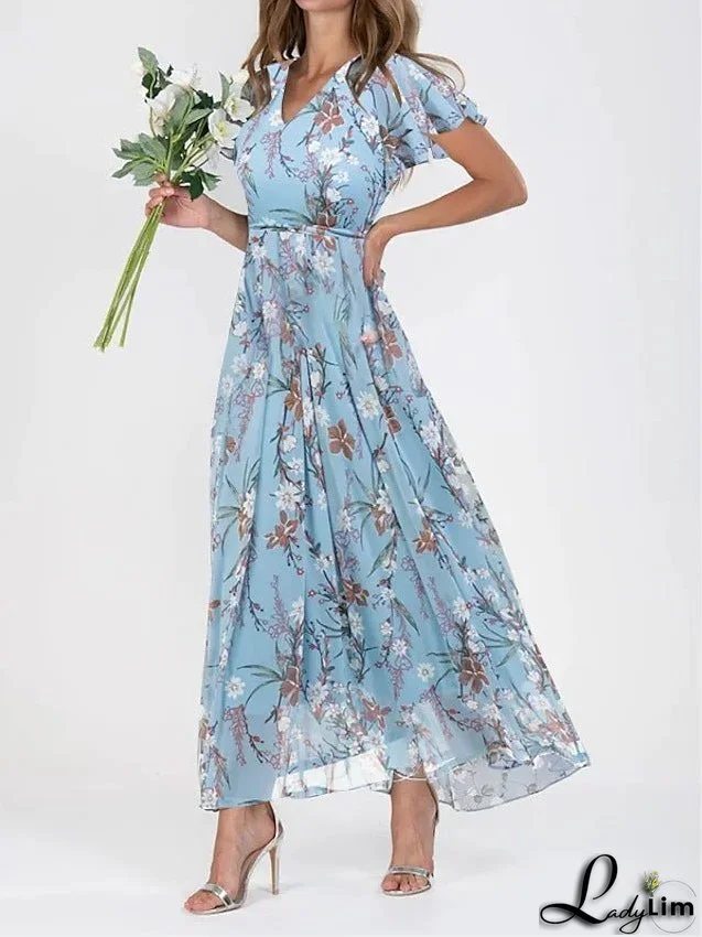 Fashionable and Minimalist winter Dress