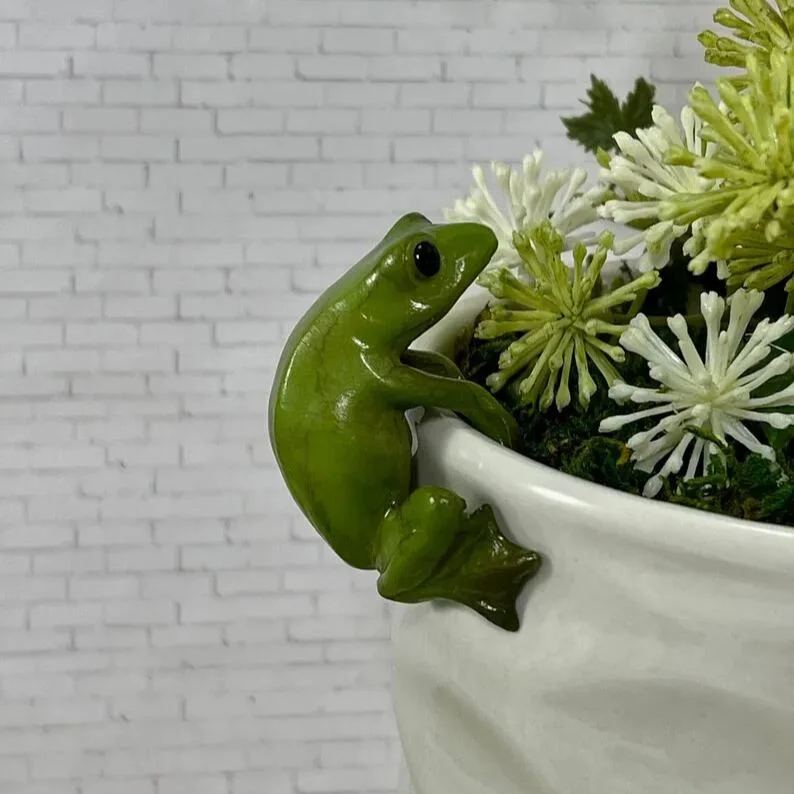 Cute Flower Pot Hugger Figurines