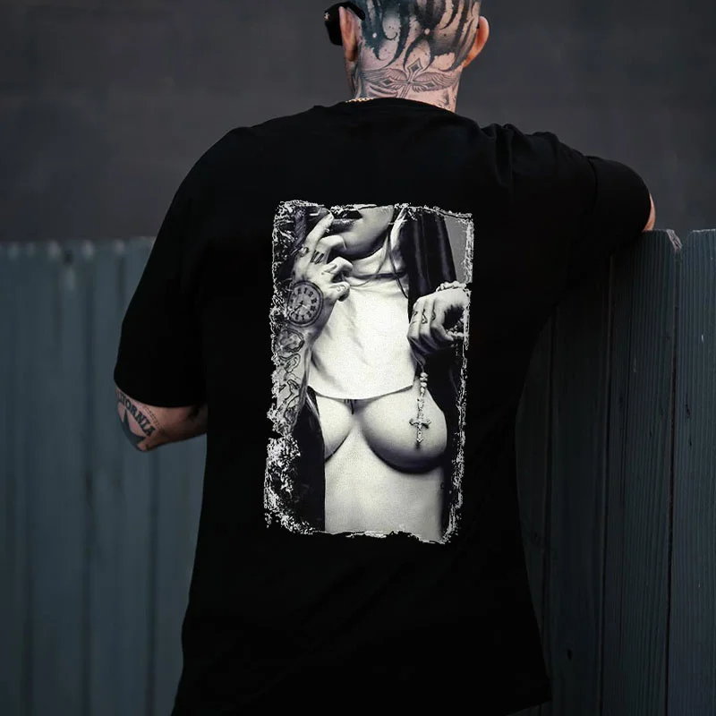 Naked Boobies Emotional Style Black Print T-shirt