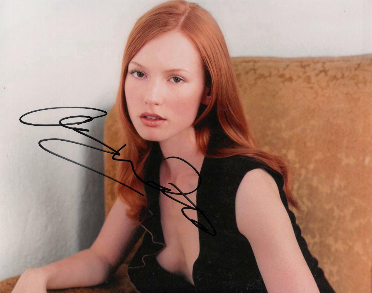 Alicia Witt Signed Authentic Autographed 8x10 Photo Poster painting BECKETT #U13820