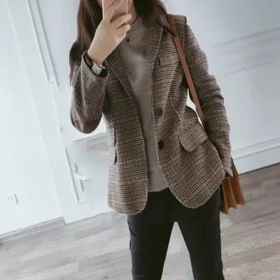 Plaid Joker Suit Coat Woman