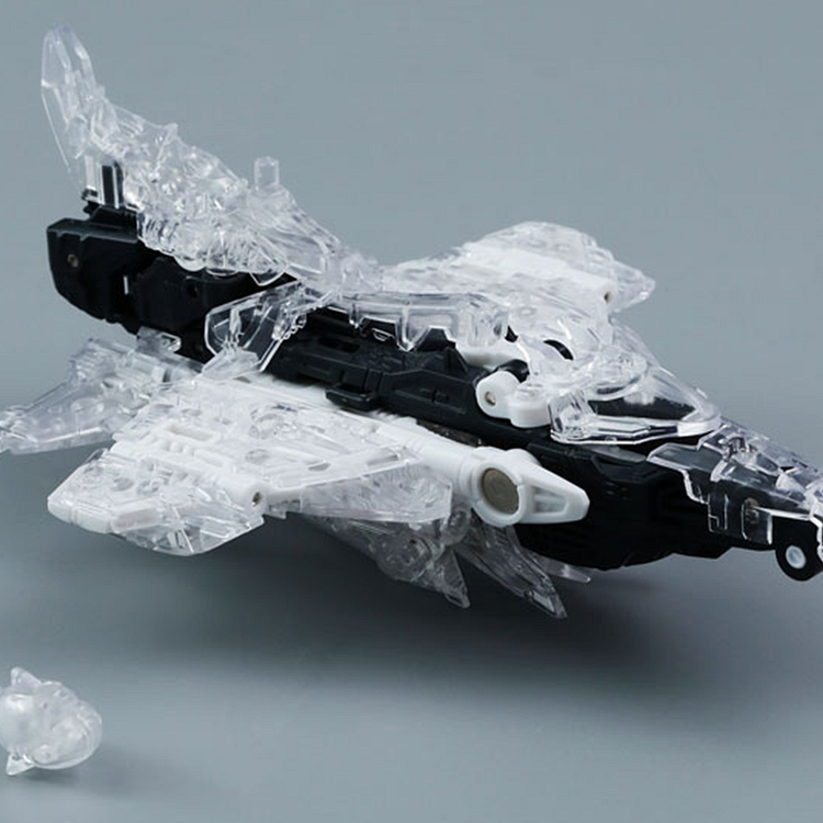 52Toys BeastDrive Hydro Bullet Shark (Deluxe Ver.)
