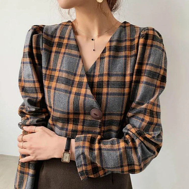VINTAGE PLAID BUTTON BLOUSE V052