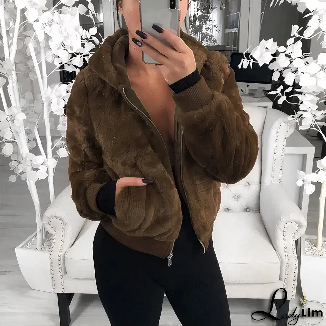 Fashionable and Minimalist winter Jacket