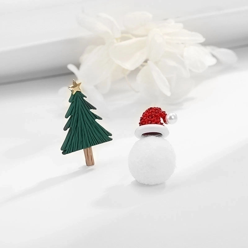 Fashion Christmas Tree Snowman Snowflake Alloy Enamel Rhinestones Women’s Drop Earrings Ear Studs 1 Pair