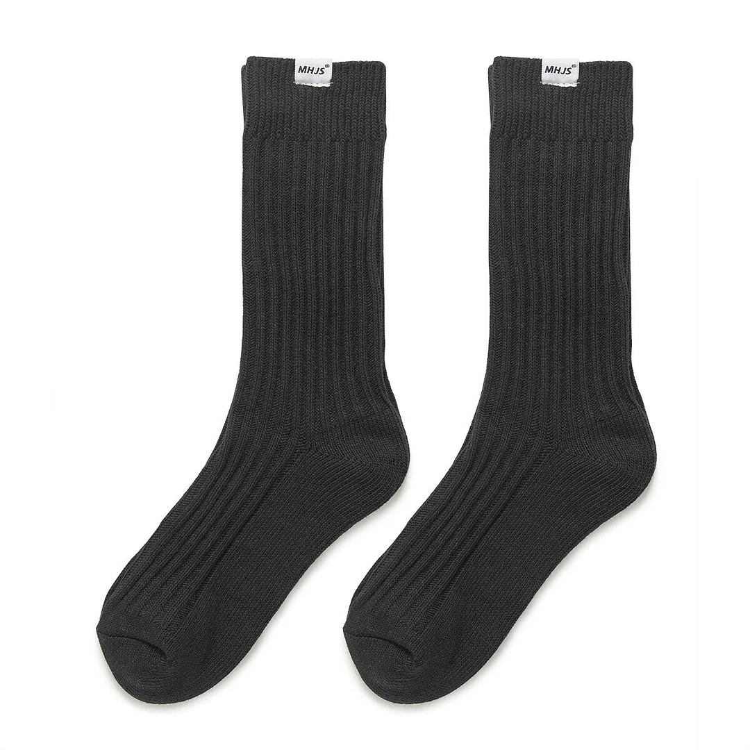 Unisex Japanese Retro Harajuku Style Thick Line I Vertical Strip Cotton Socks
