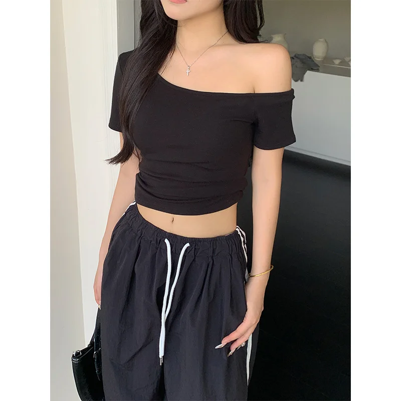 Uveng Uveng Desire Inclined Shoulder Short Sleeve T-Shirt Female 2024 Summer New Short Crop Slim Versatile Student Jacket Ins Tide