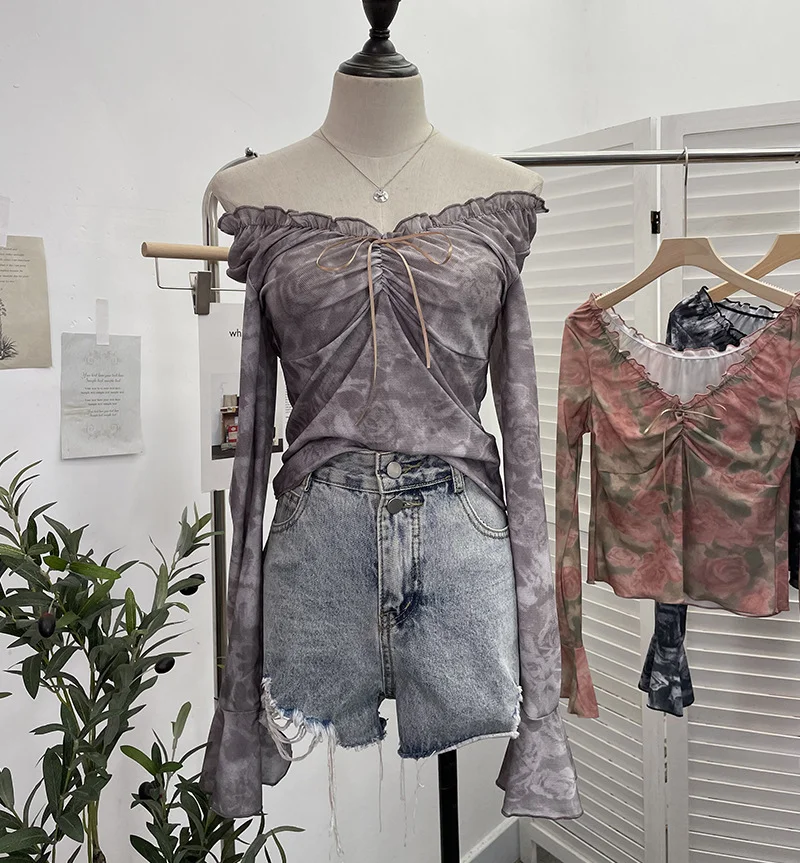 Uveng Vintage Print V-Neck Horn Sleeve Top Wooden Ear Lace With Short-Sleeved Long-Sleeved T-Shirt 9906