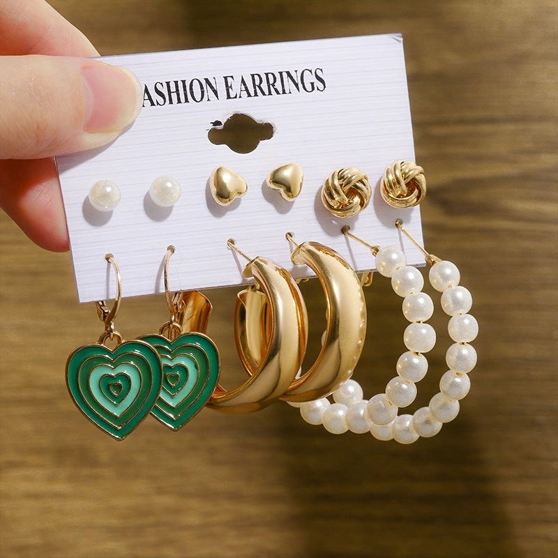 Hot Sale Retro Gold Geometric Ladies Earrings Set Fashion Pearl Earrings Earrings Diamond