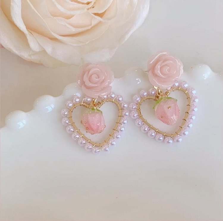 Cute Love Heat Pink Rose Pearl Earrings SP16536