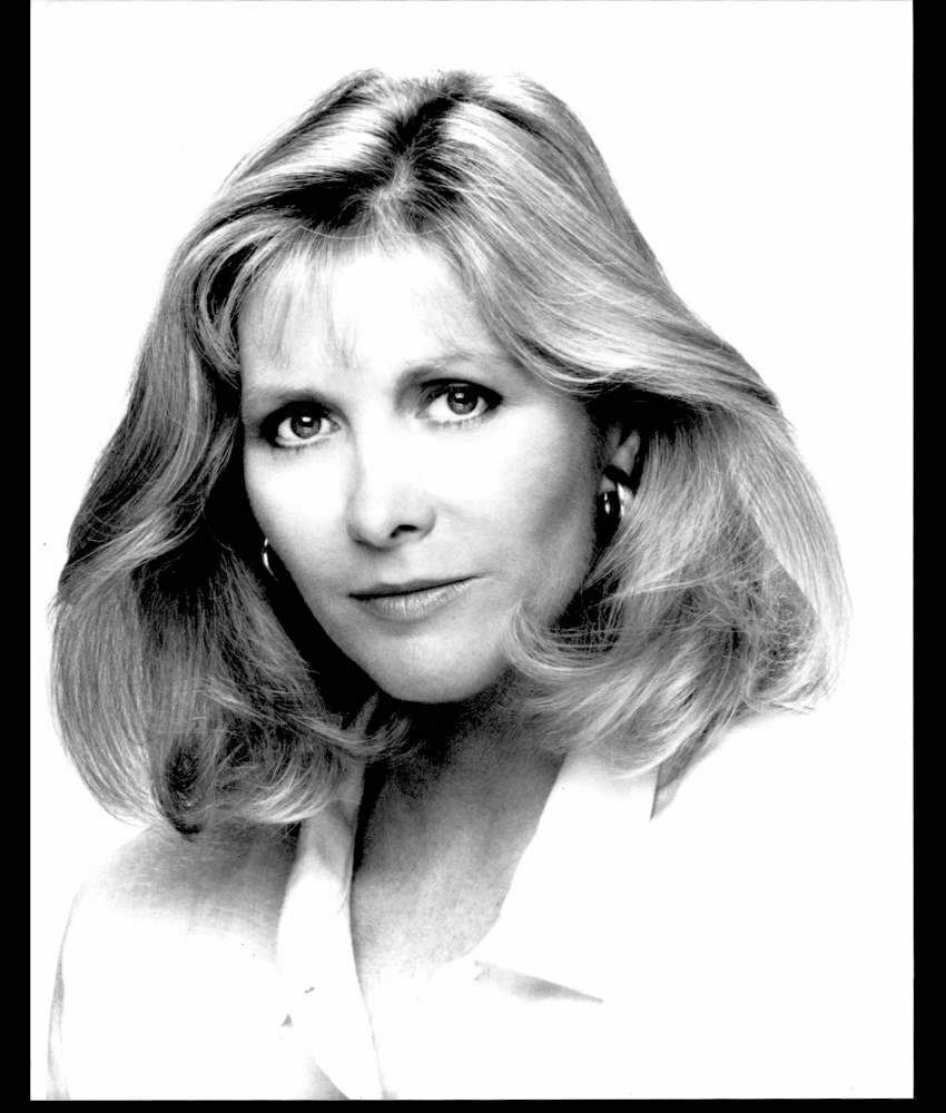 SUSAN HOWARD - 8x10 Headshot Photo Poster painting w/ Resume - Dallas