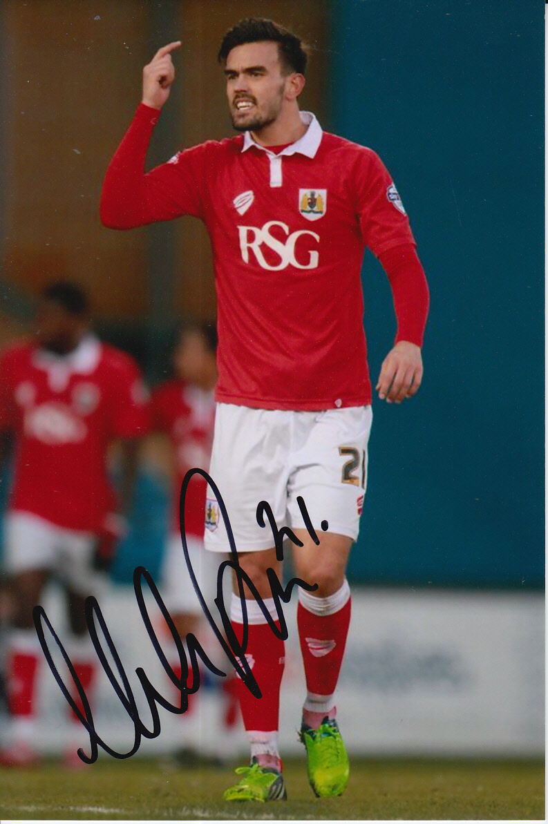 BRISTOL CITY HAND SIGNED MARLON PACK 6X4 Photo Poster painting 6.