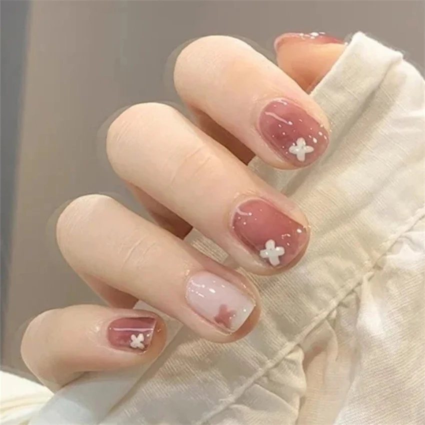 Qinice 24Pcs/Set Milkshake Diamond Lattice Wearing False Nails Tips Fall Winter Adhesive Fake Nails Removable French Press on Nail Art